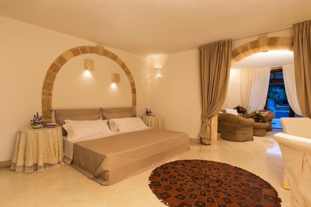 Masseria Quadrelli Bed and Breakfast Sanarica Habitación foto